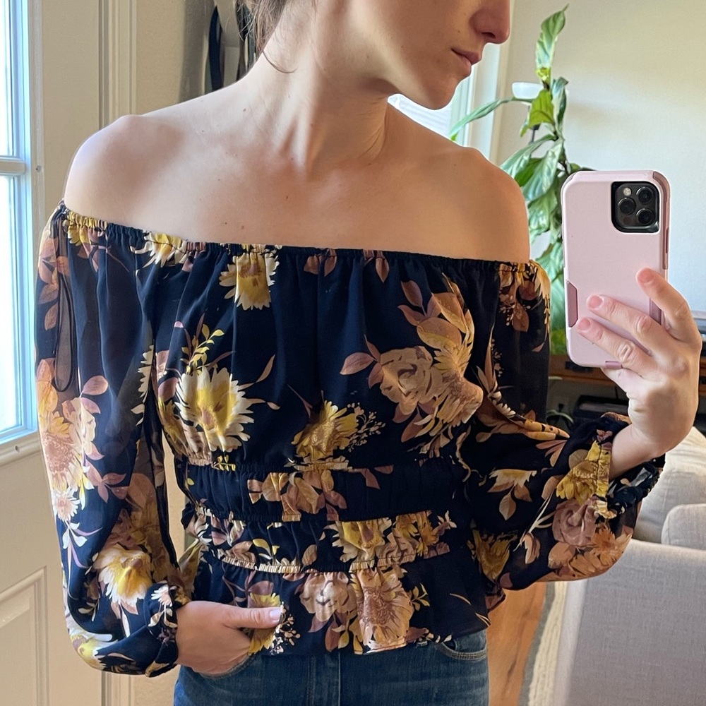 Floral Off-Shoulder Blouse